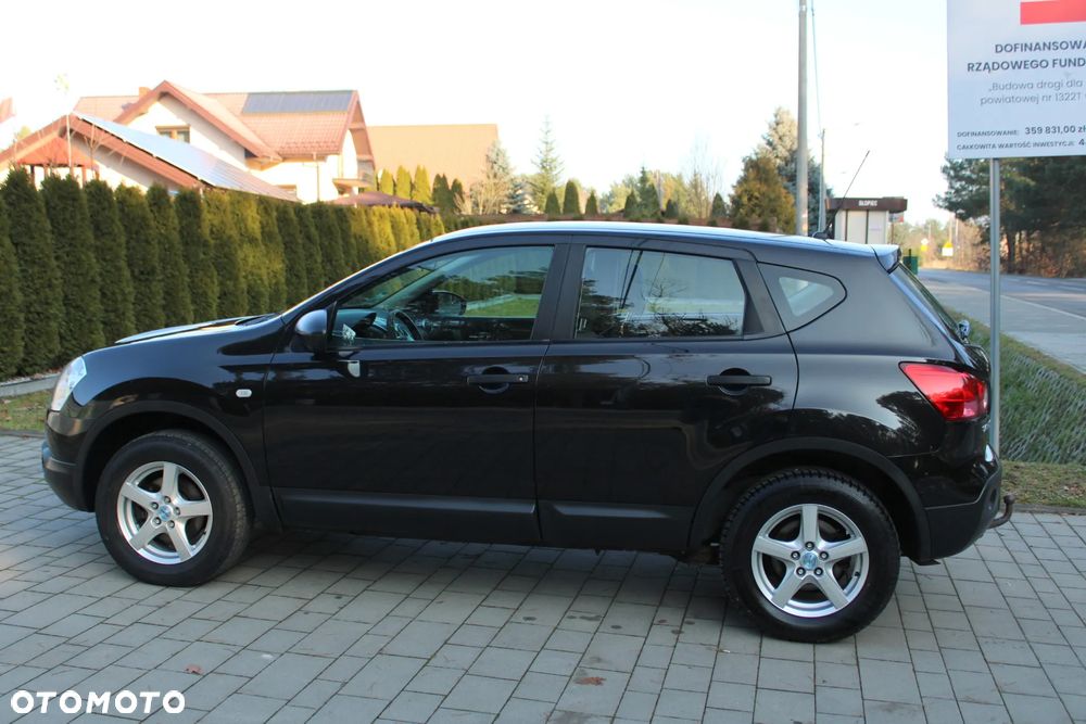 Nissan Qashqai 1.6 visia - 14