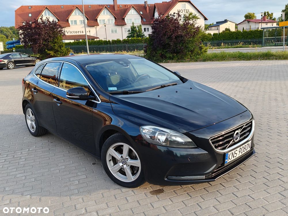 Volvo V40 D2 Momentum - 4