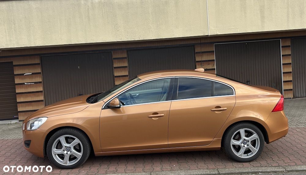 Volvo S60 - 12