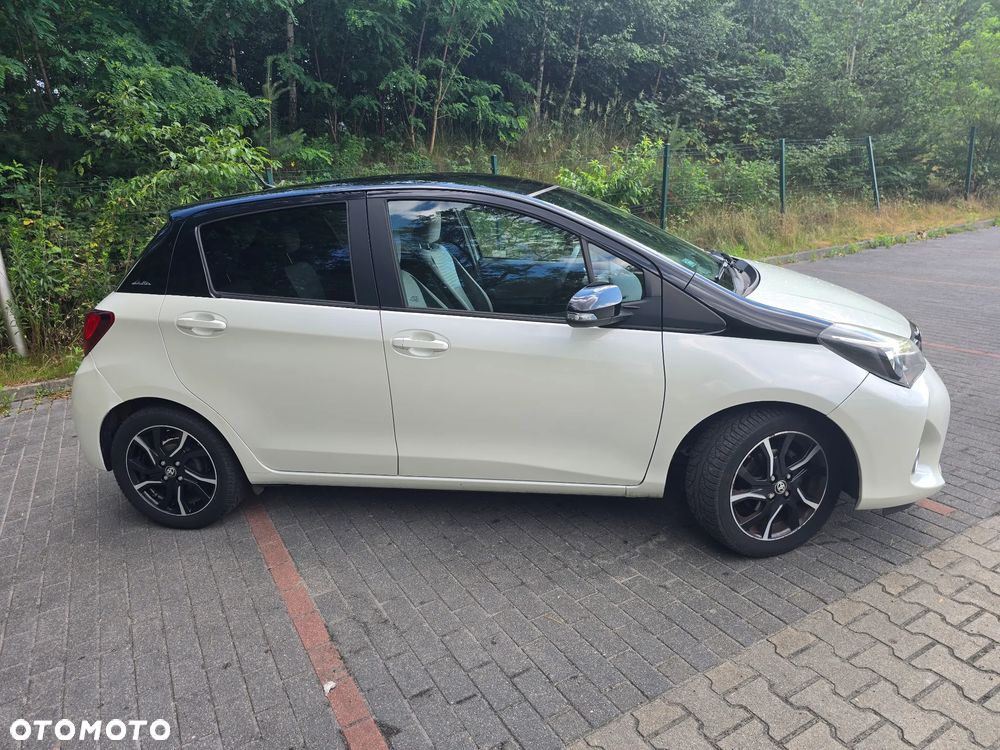 Toyota Yaris 1.33 Selection Vibe - 8