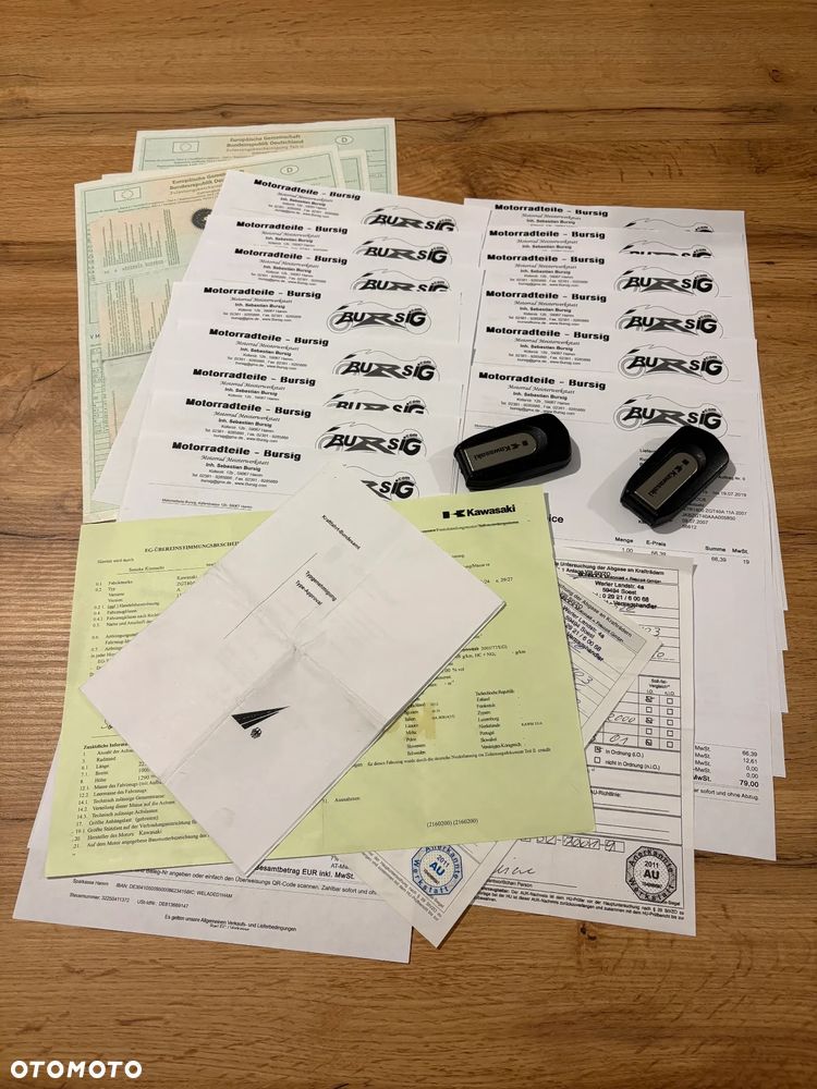 Kawasaki GTR - 8