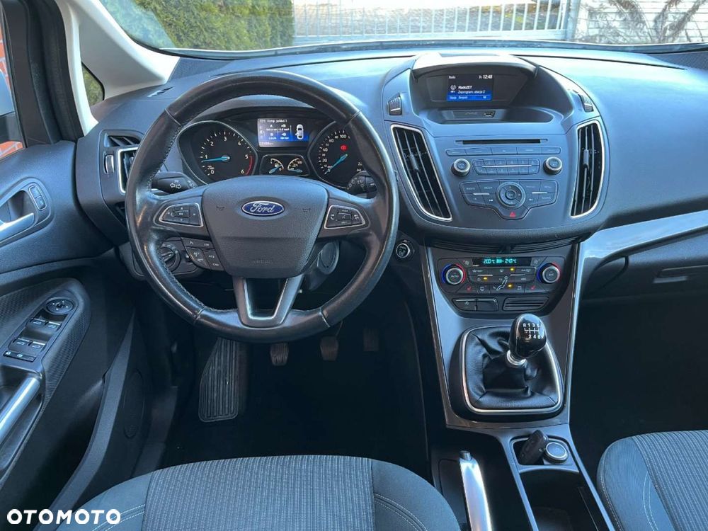 Ford Grand C-MAX - 9