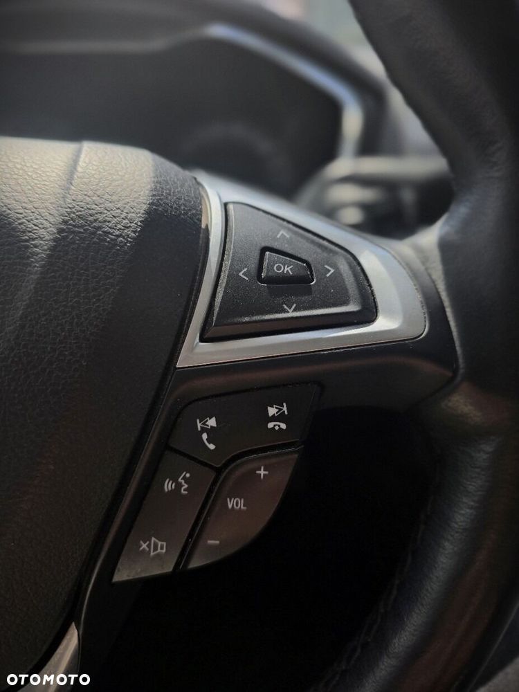 Ford Mondeo - 16