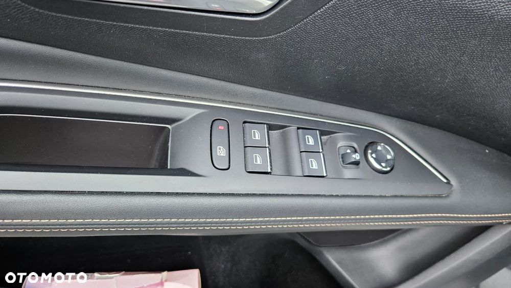 Peugeot 3008 - 23