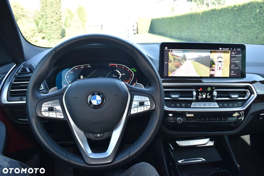 BMW X3 xDrive30i - 11