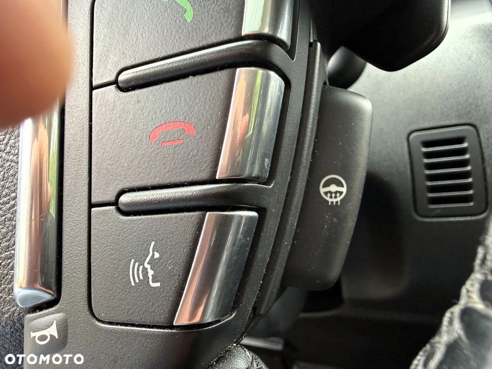 Land Rover Range Rover Sport SDV6 HSE - 13
