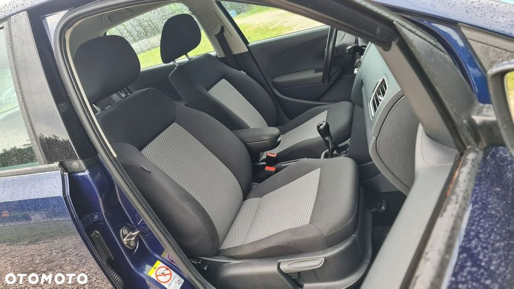 Volkswagen Polo - 7