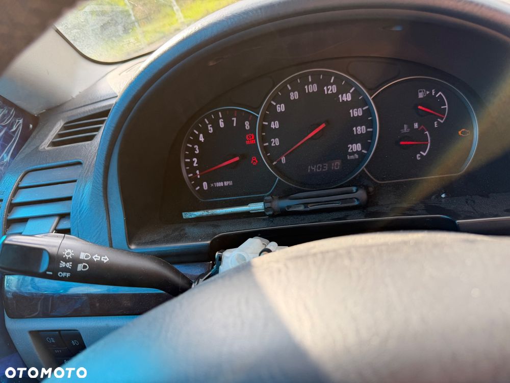 Suzuki Grand Vitara 2.0 Special Edition - 16