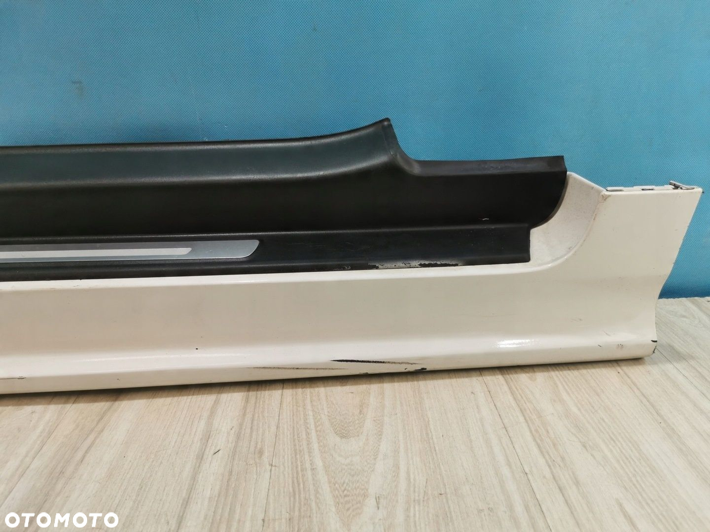 Audi TT S Line 2007/2011 listwa progowa próg prawa LY7C - 4