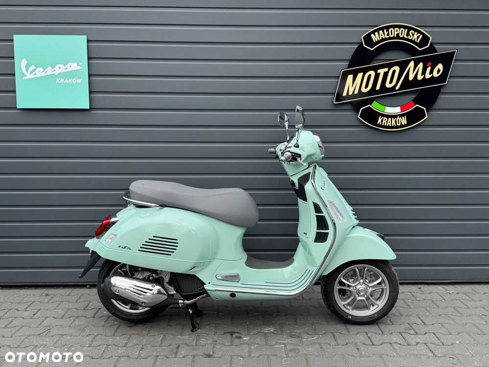 Vespa GTS - 5