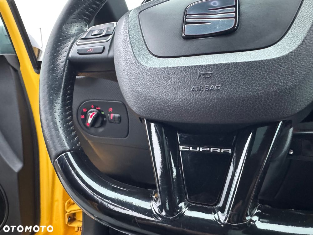 Seat Leon 2.0 T FSI Cupra R - 30