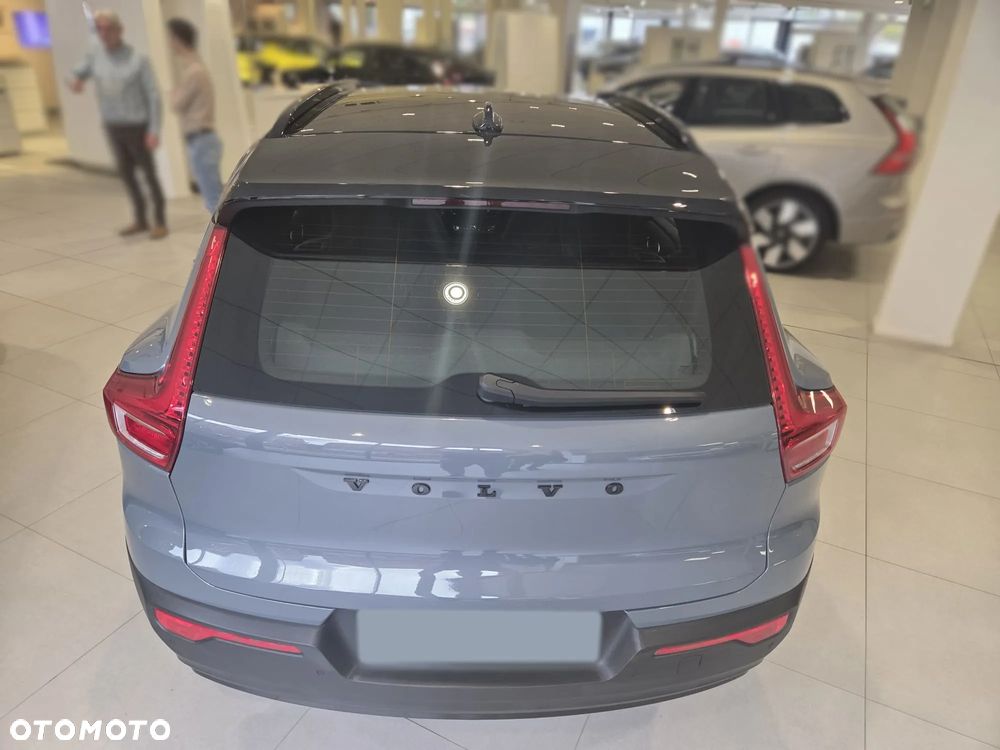 Volvo XC 40 T5 AWD R-Design - 17