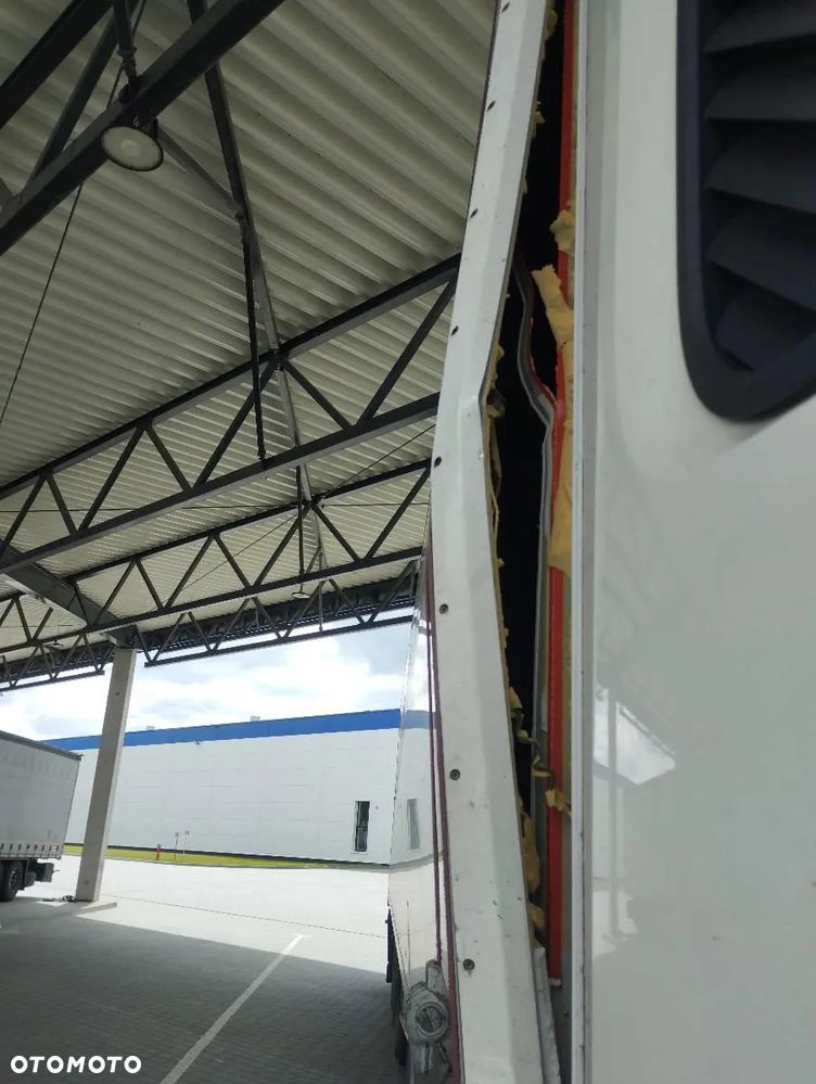 Schmitz Cargobull SKO24 - 9