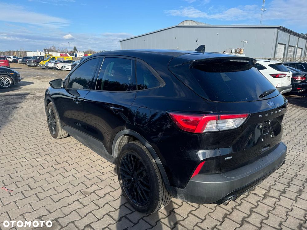 Ford Kuga - 7