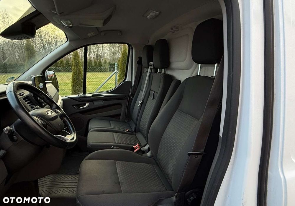 Ford Transit Custom - 15