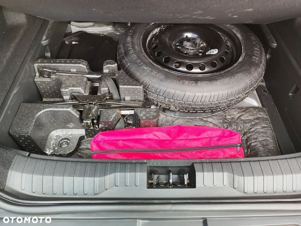 Renault Arkana 1.6 E-TECH E-Tech Engineered MMT - 27