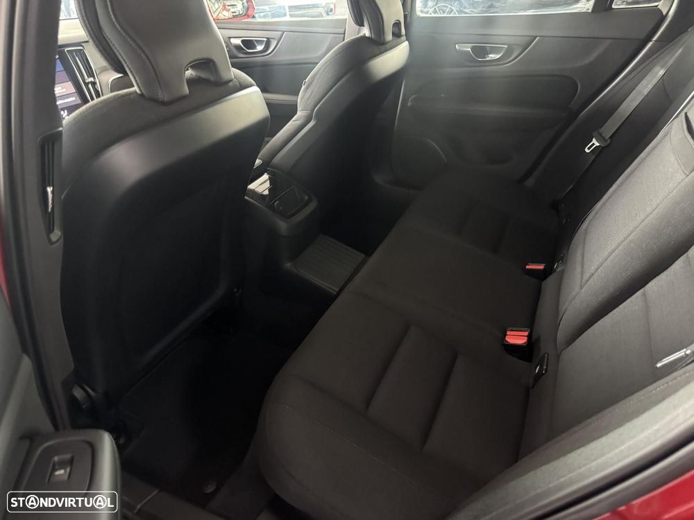 Volvo V60 2.0 T6 AWD TE Inscription Expression - 8