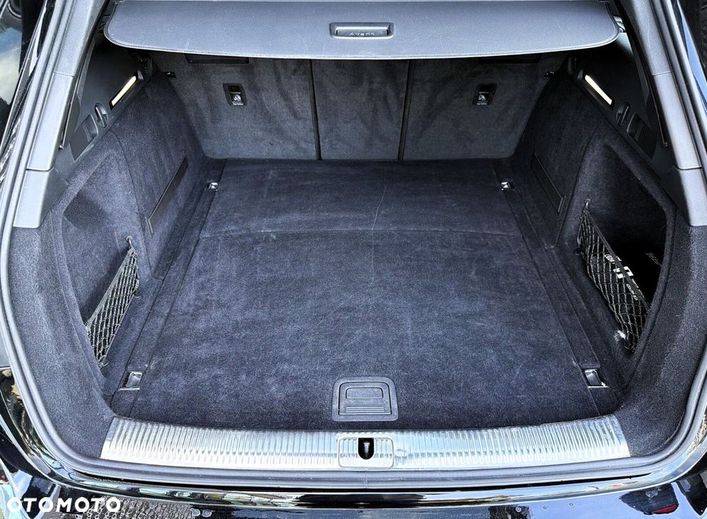 Audi A4 Avant 40 TDI Quattro S tronic - 28