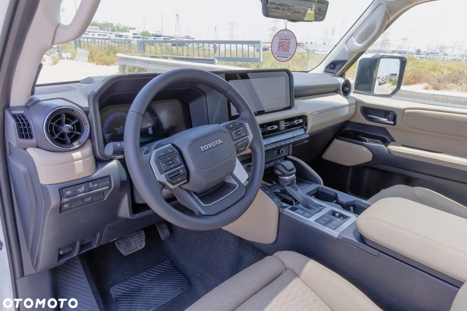 Toyota Land Cruiser - 40
