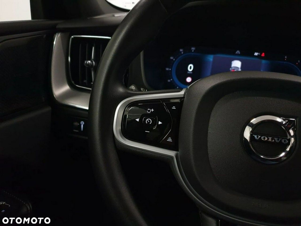 Volvo XC 60 B4 D Geartronic RDesign - 10