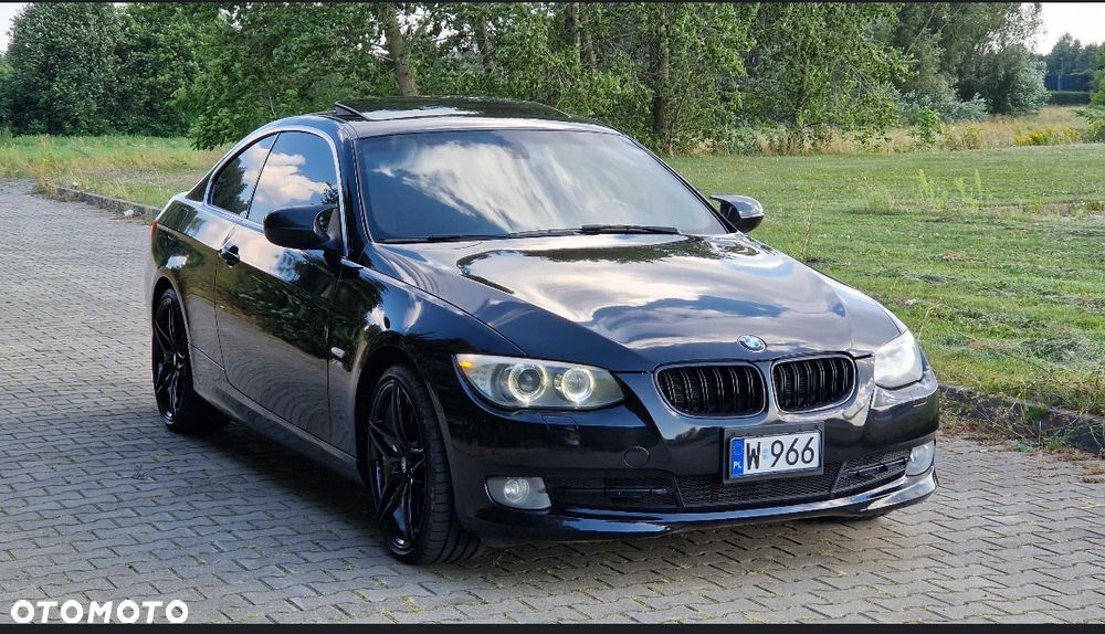 BMW Seria 3 335i xDrive Coupe - 6