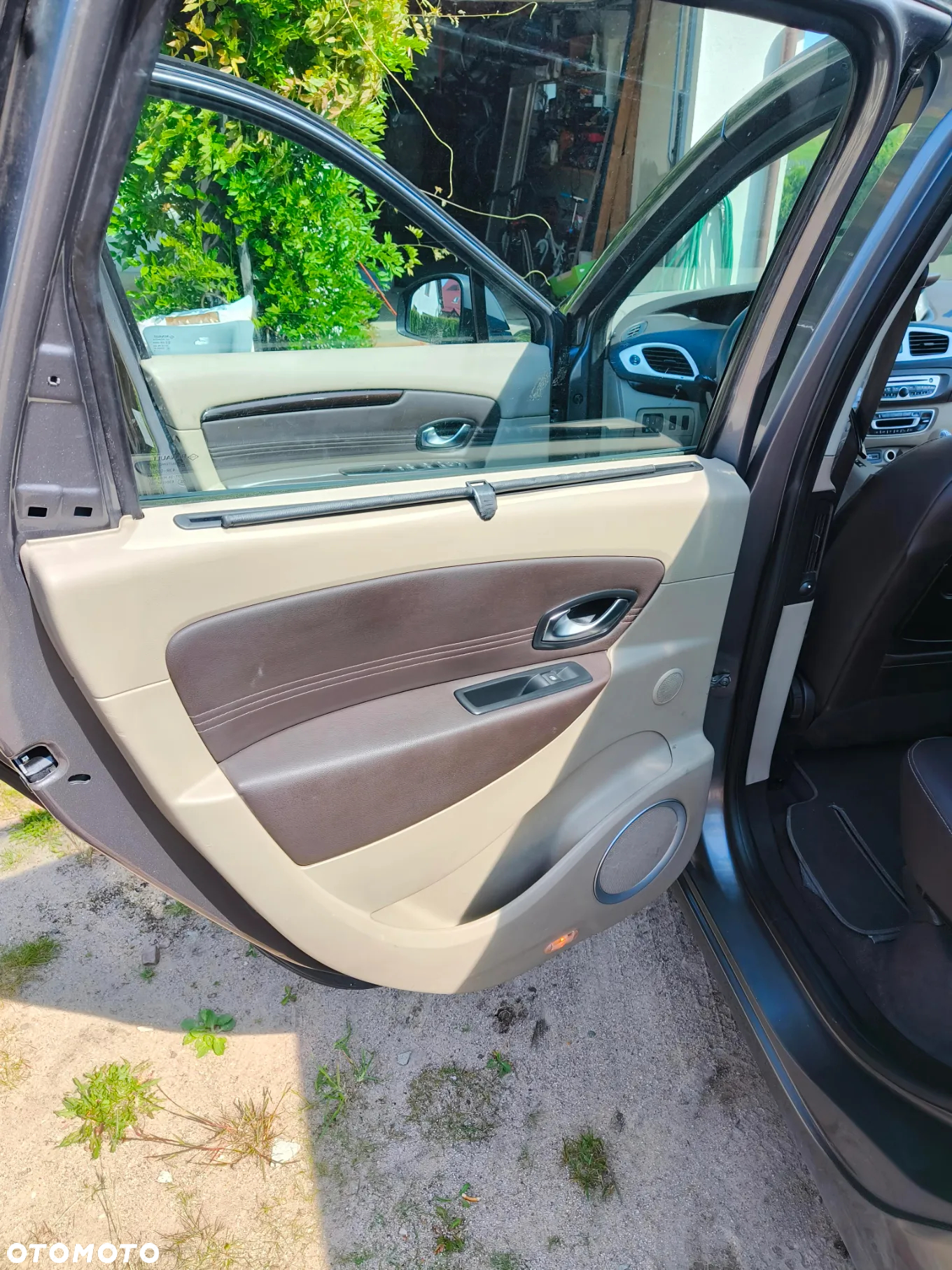 Renault Scenic 1.5 dCi Privilege - 36