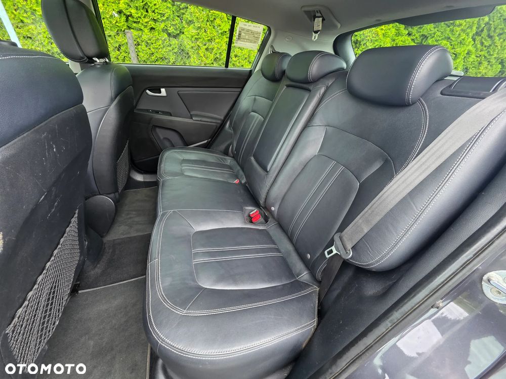 Kia Sportage 2,0 CRDI AWD Vision - 10