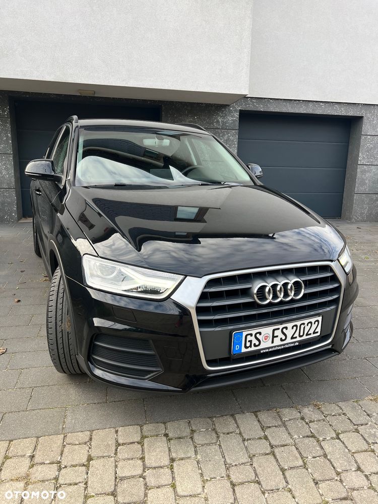 Audi Q3 2.0 TDI Design - 1