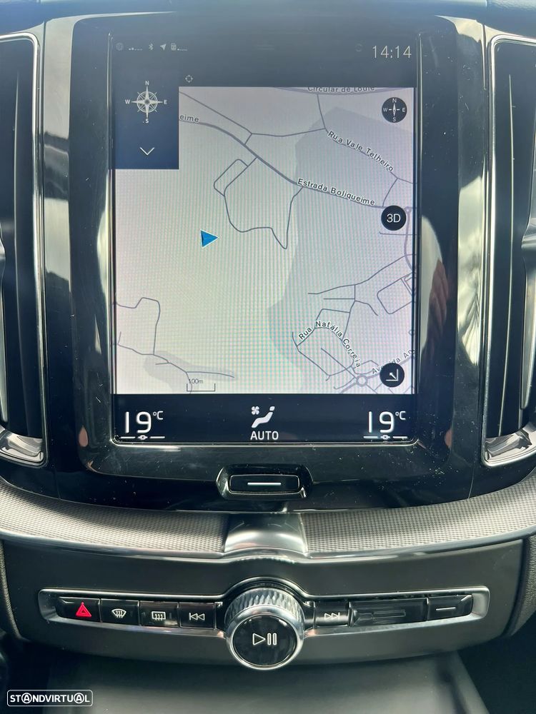 Volvo XC 60 2.0 D4 R-Design Geartronic - 18