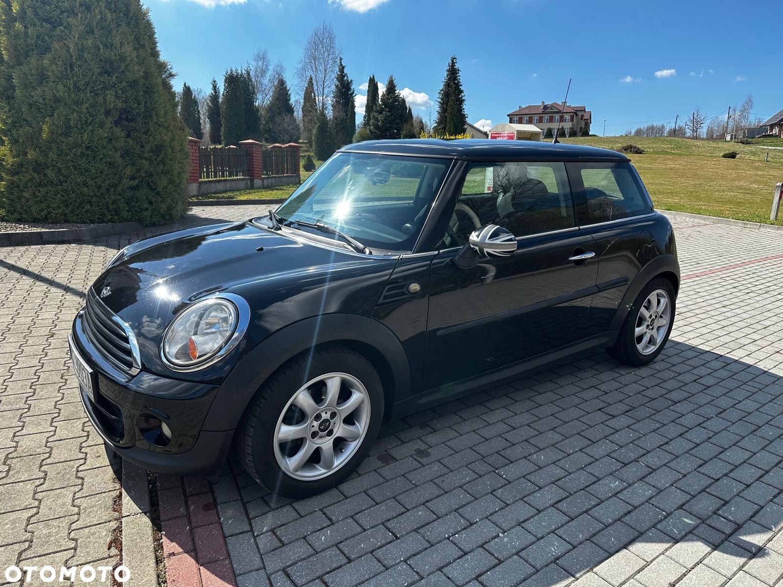 MINI ONE D - 1