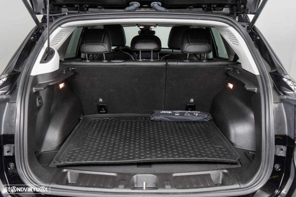 Jeep Compass 1.3 TG Trailhawk - 14