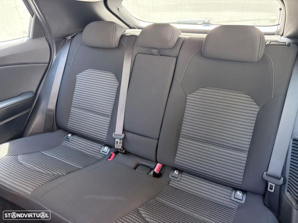 Kia XCeed 1.6 GDi PHEV Drive - 56
