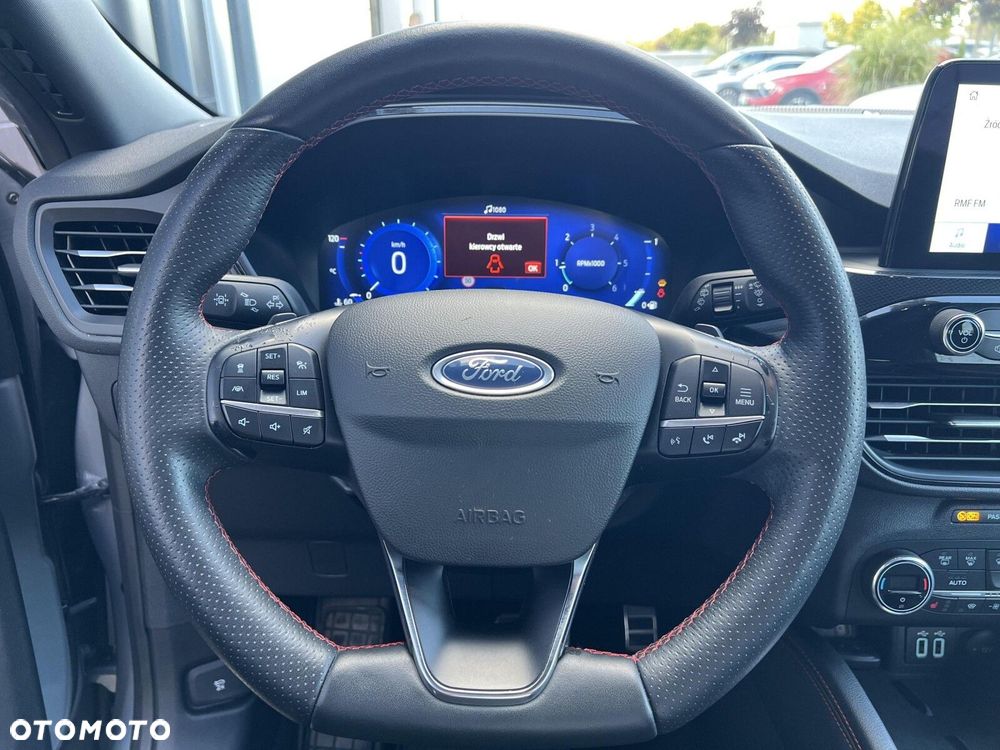 Ford Kuga - 21