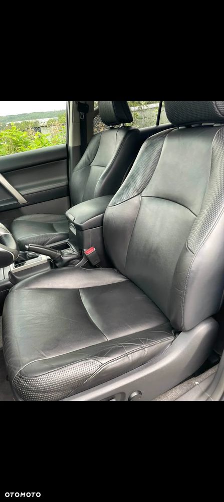 Toyota Land Cruiser LC 3.0 D-4D Prestige 7os - 13