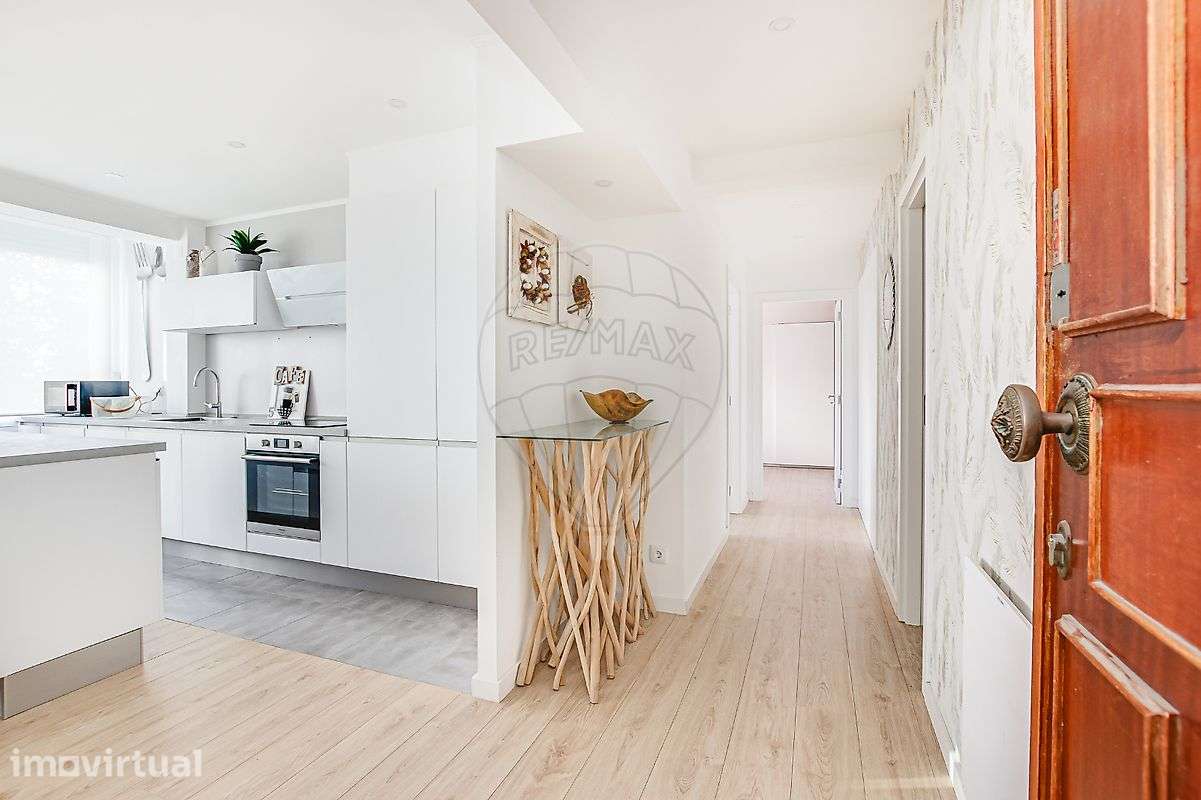 Apartamento T2 para arrendamento - Grande imagem: 2/22
