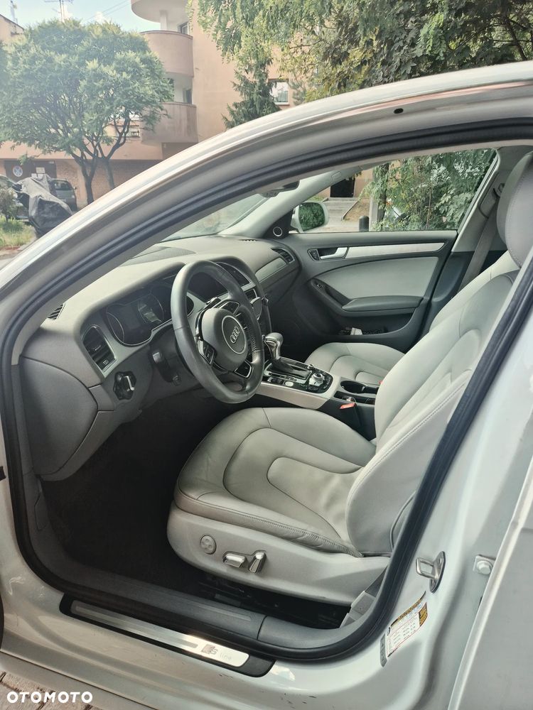 Audi A4 Limousine 2.0 TFSI quattro S tronic S line Sportpaket - 8
