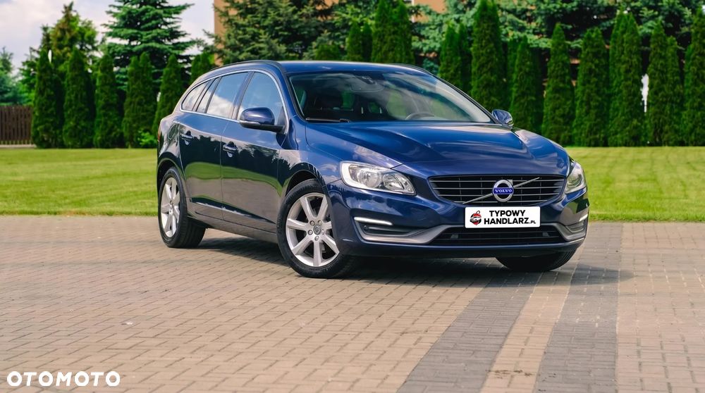 Volvo V60 D4 Drive-E Momentum - 13