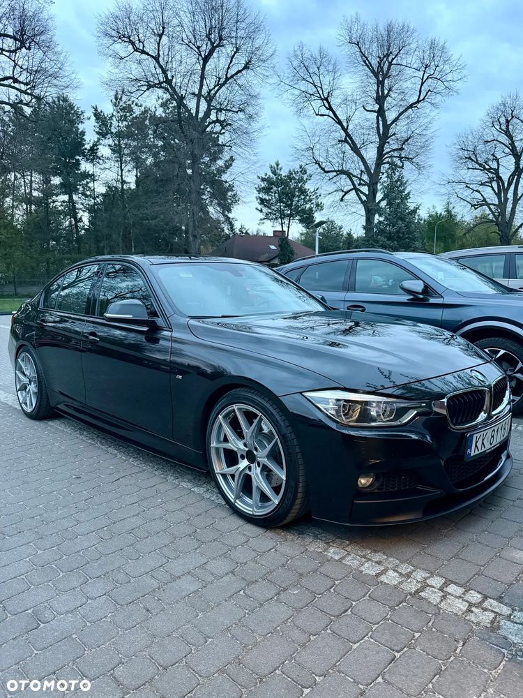 BMW Seria 3 320d xDrive M Sport sport - 2