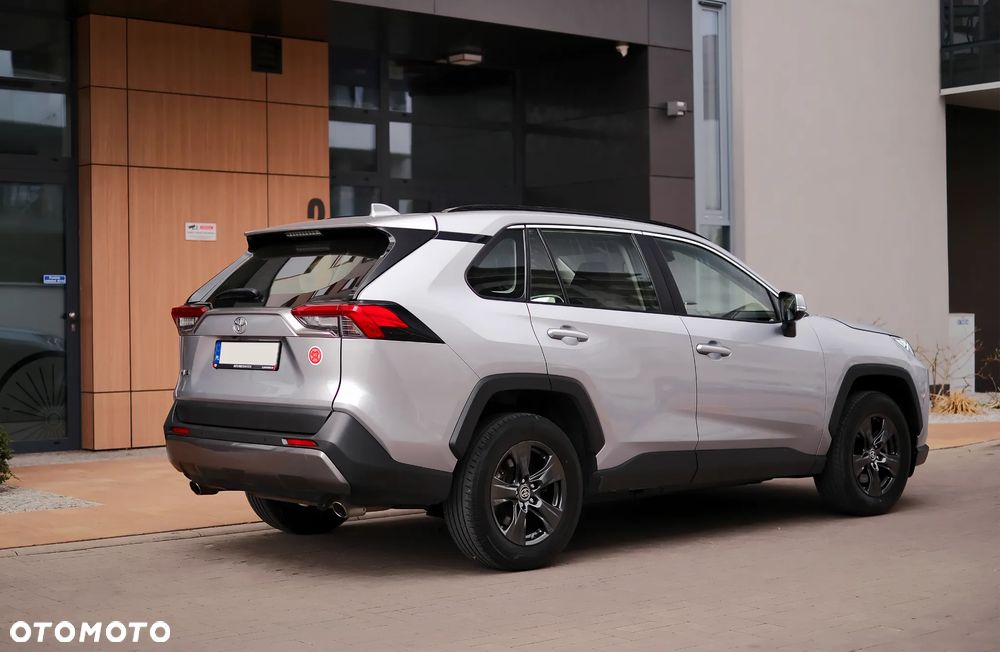 Toyota RAV4 2.0 Active 4x2 - 2