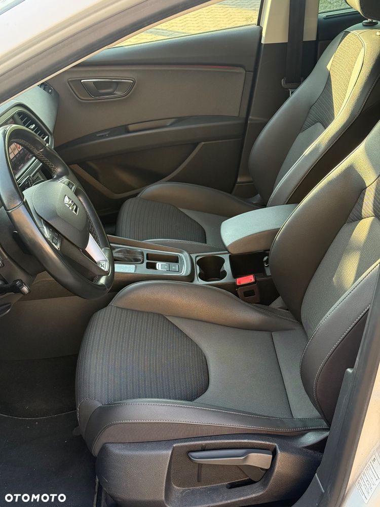 Seat Leon 2.0 TDI Xcellence S&S DSG - 14