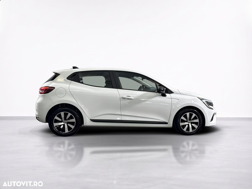 Renault Clio - 7