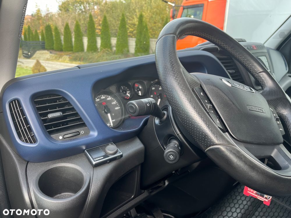 Iveco DAILY - 15