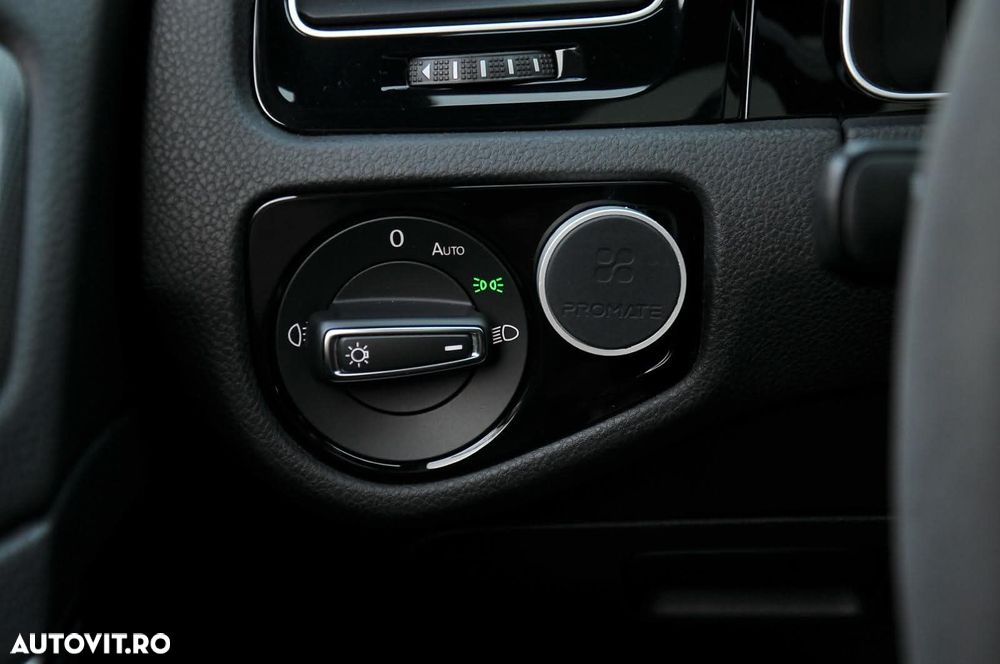 Volkswagen Golf 2.0 TSI DSG 4Motion R Edition 20 - 20