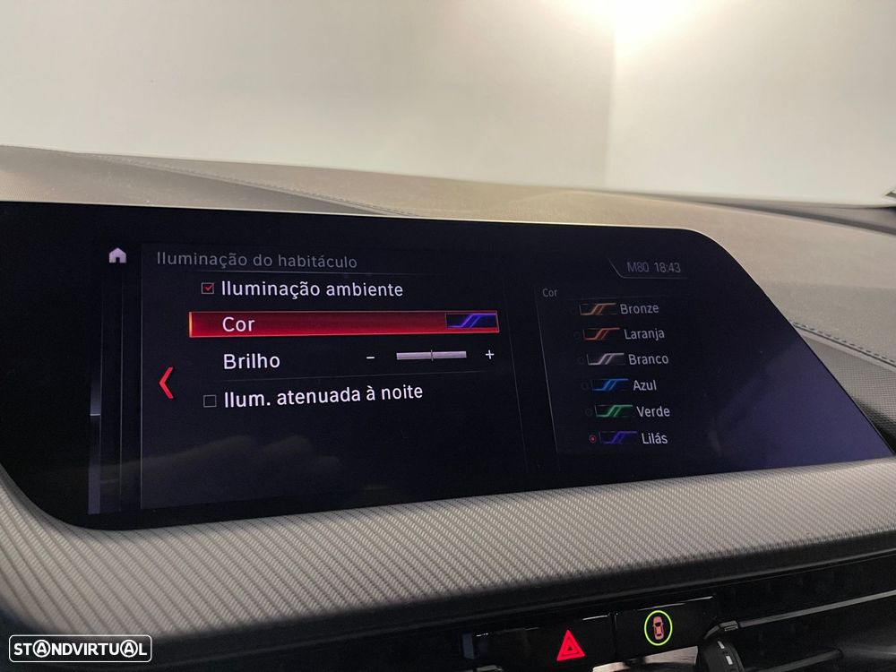 BMW 116 d Pack Desportivo M - 26