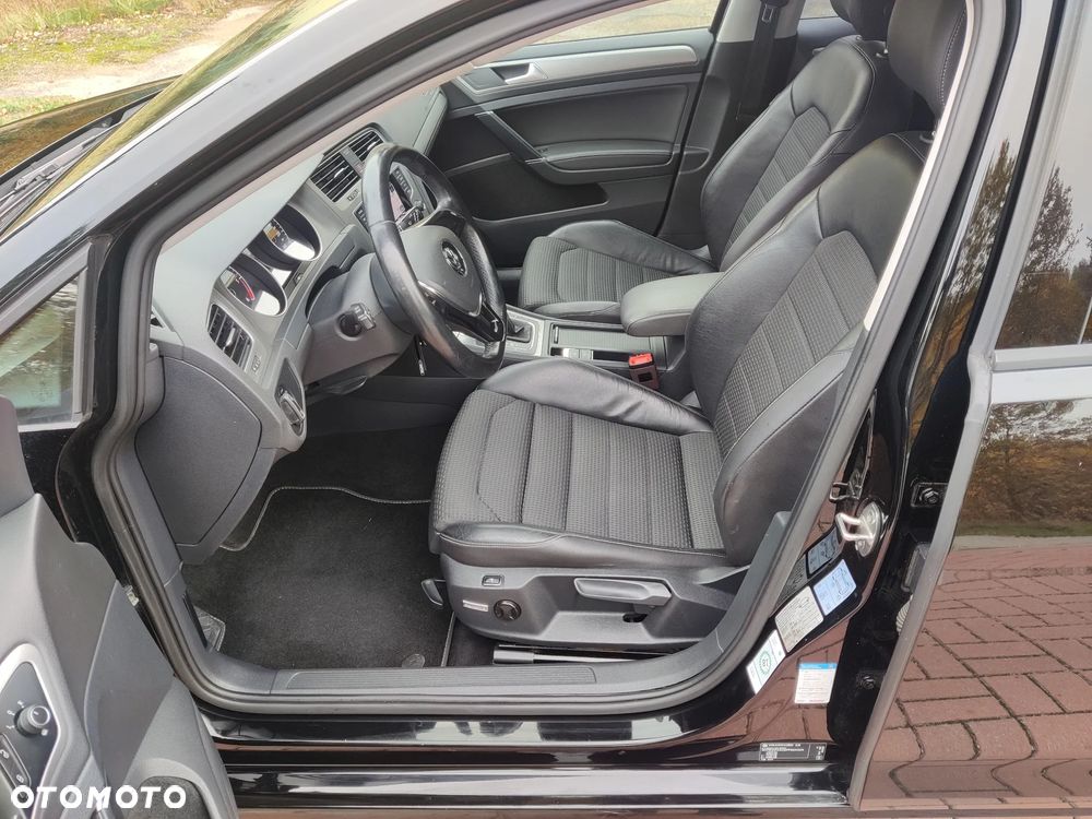 Volkswagen Golf 1.6 TDI BlueMotion Technology DSG Comfortline - 18