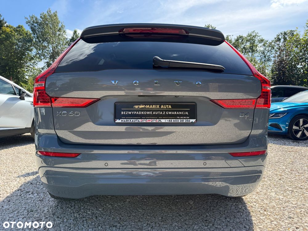 Volvo XC 60 B4 D Ultimate Dark - 6
