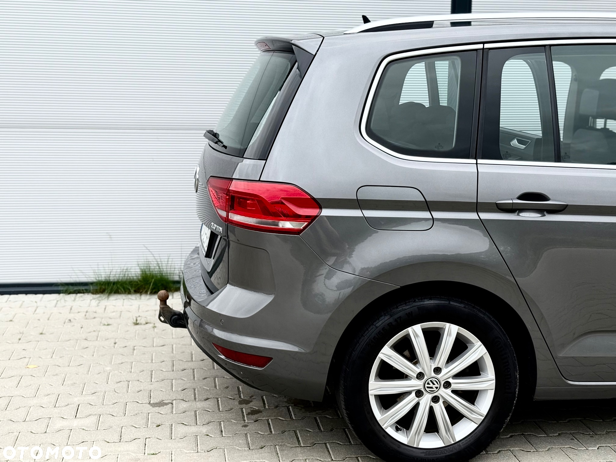 Volkswagen Touran 2.0 TDI SCR DSG Highline - 40