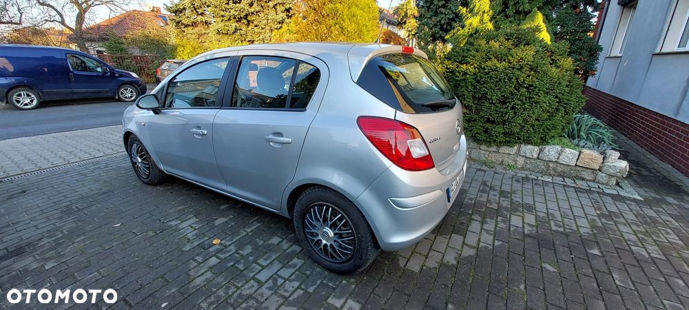 Opel Corsa 1.3 CDTI Enjoy - 10