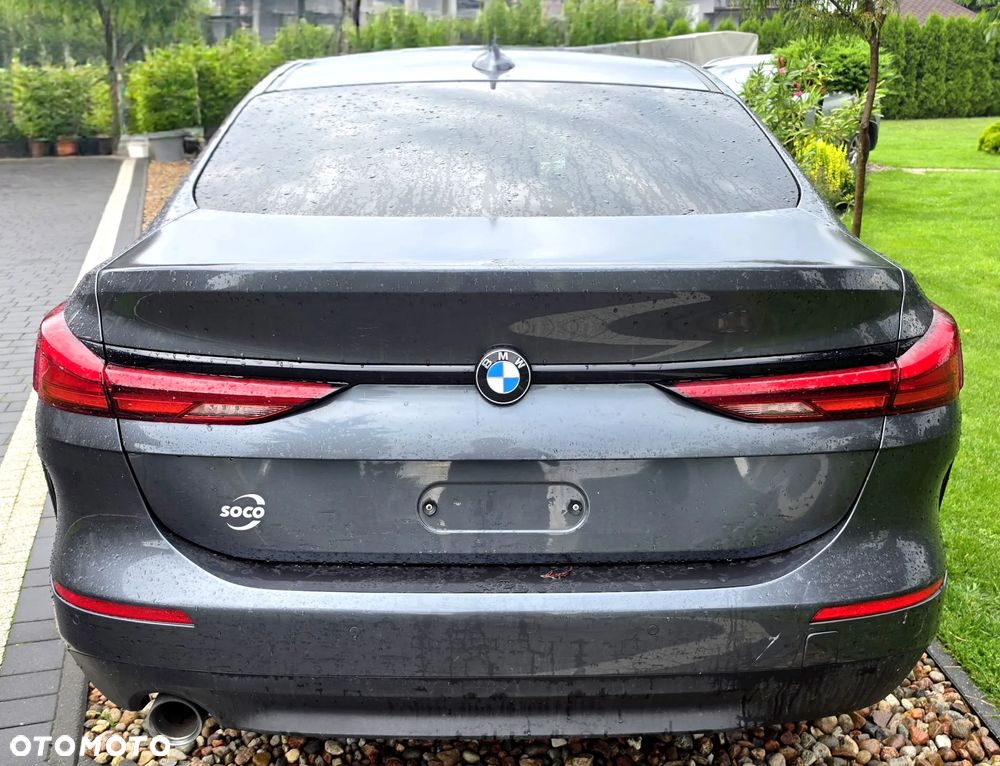 BMW Seria 2 216d - 8