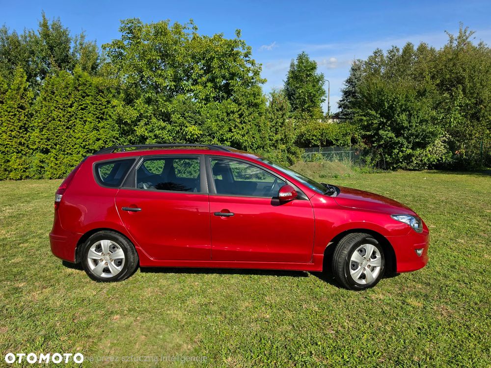 Hyundai i30 1.4 FIFA WM Edition - 5